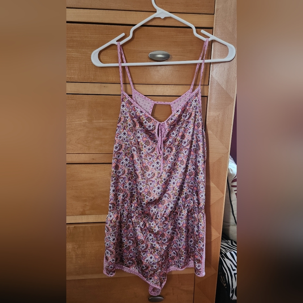 Victoria's Secret sleepwear